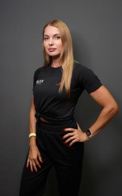 Инструктор тренажерного зала Докудовская Елена