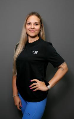 Инструктор групповых программ Стрыгина   Софья