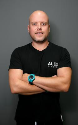 Инструктор тренажерного зала Сапунков Вадим